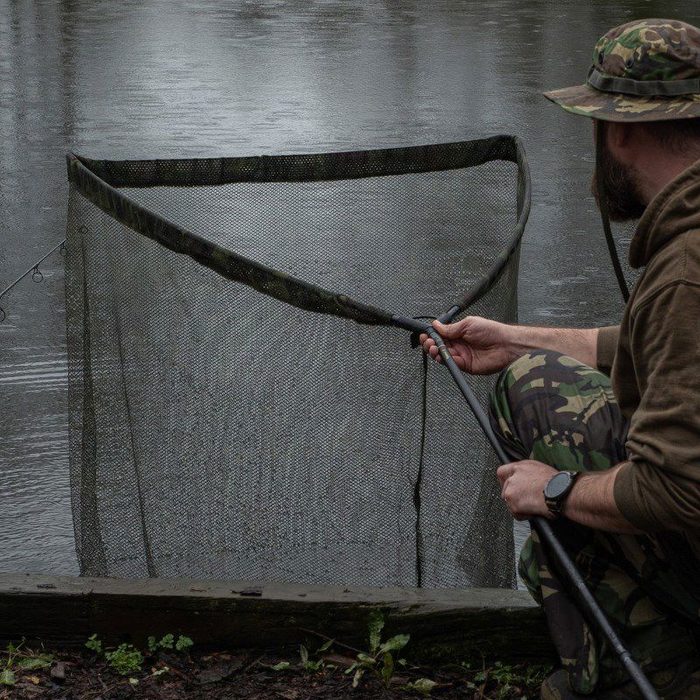 Wychwood Riot 42 inch Landing Net